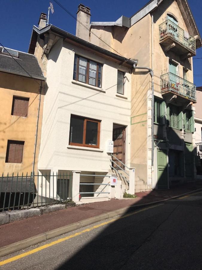 T1 situé à 100 m des thermes Aix-les-Bains Exterior foto